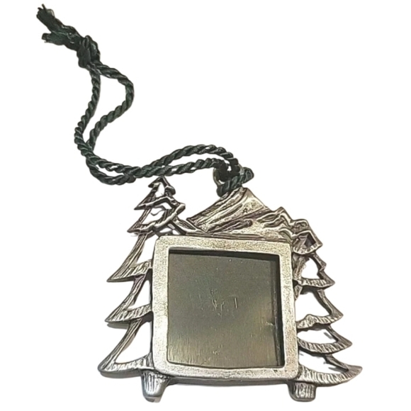 Vintage Signed DLB Pewter Picture Frame Hanging Ornament Christmas Tree Mountian - Picture 2 of 10
